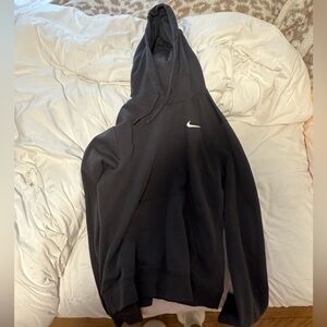Women’s Nike sweatshirt